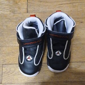 Jordan Black and Red Kids Sneakers, 7.5